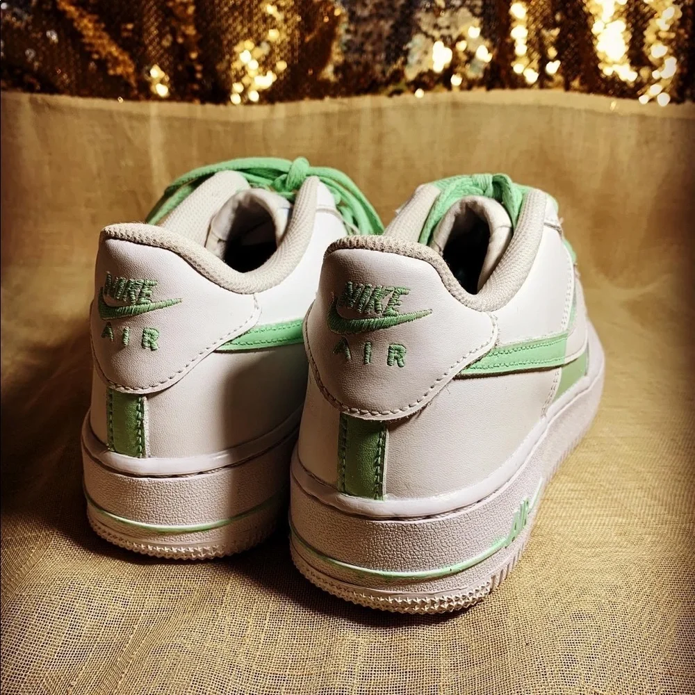 Air Force 1 Custom Mint Sneakers